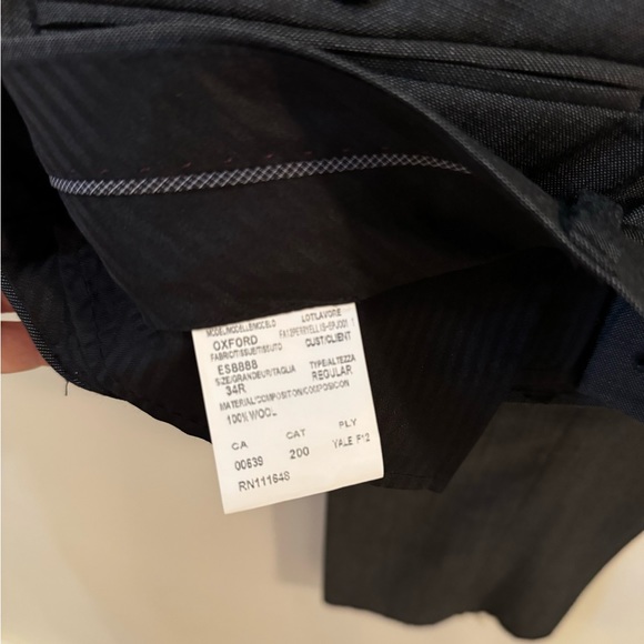 Perry Ellis Modern Slim Fit lightweight wool suit - Picture 2 of 5